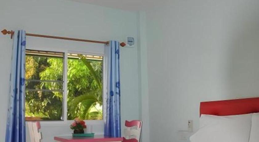 Wattana Hill Resort Sattahip Exterior photo